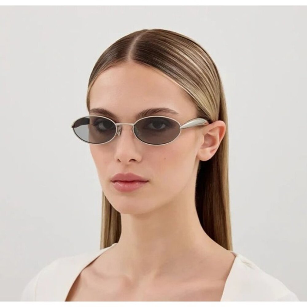 NEW BOTTEGA VENETA SUNGLASSES SILVER WOMEN OVAL EYEWEAR BOTTEGA VENETA BV1386S 0